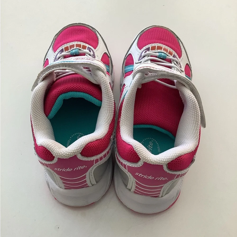 NWOT Stride Rite Kids' Pink and White Sneakers Sadi 11.5